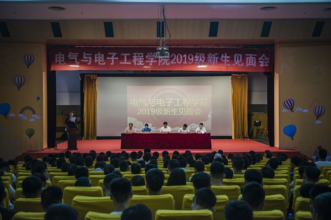 e2feed2837154f5a9ef893c1aeba947b.jpg 02.jpg