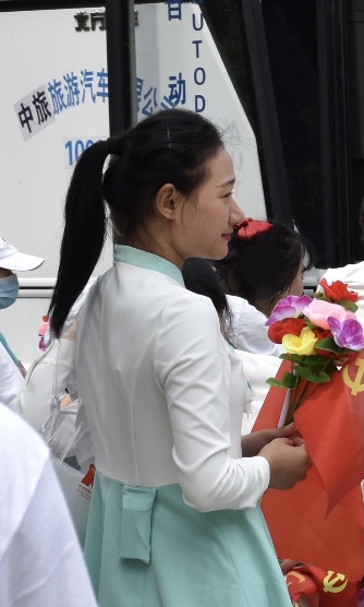 59b972db1e894bd8acd2d7c1453d05c9.jpg 2.jpg